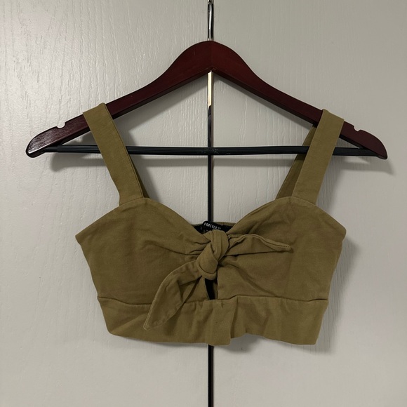 Bundle of 3 bralette tops - Picture 3 of 3